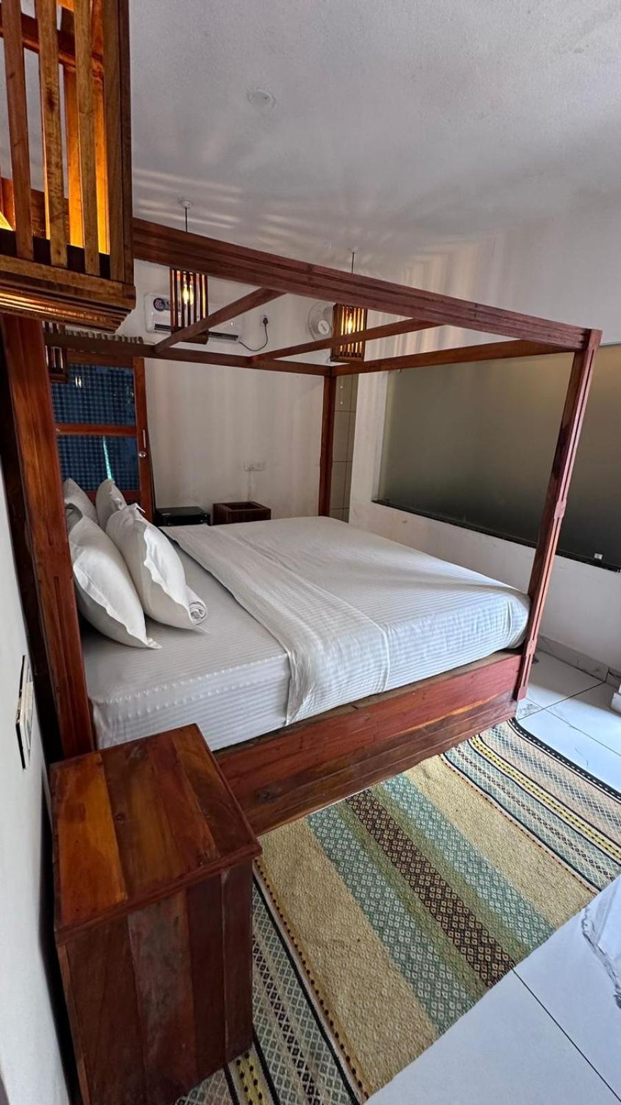 Bed and Breakfast Nidra By Sarwaa Varkala Exteriér fotografie
